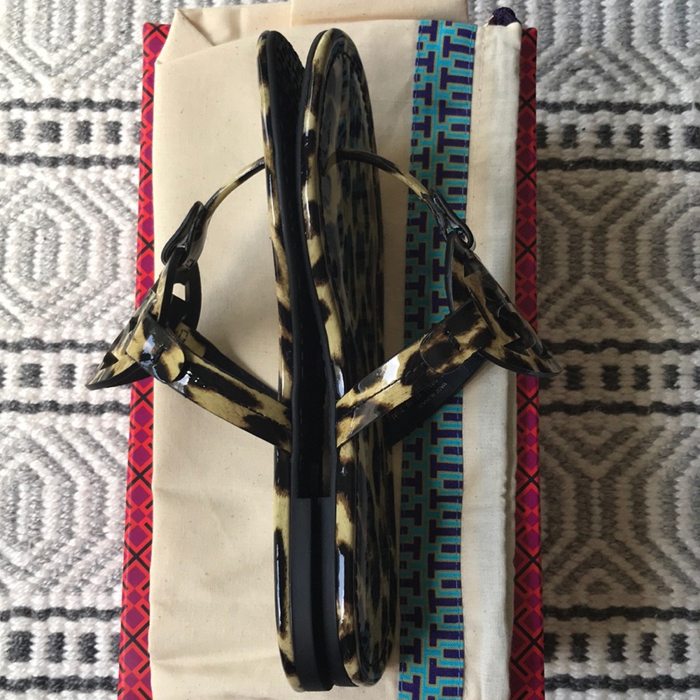 🆕Tory Burch Miller Printed Patent Leather Sandals - Picture 5 of 8